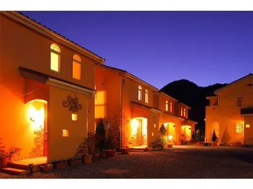 ヴィラ　アンソレイユ